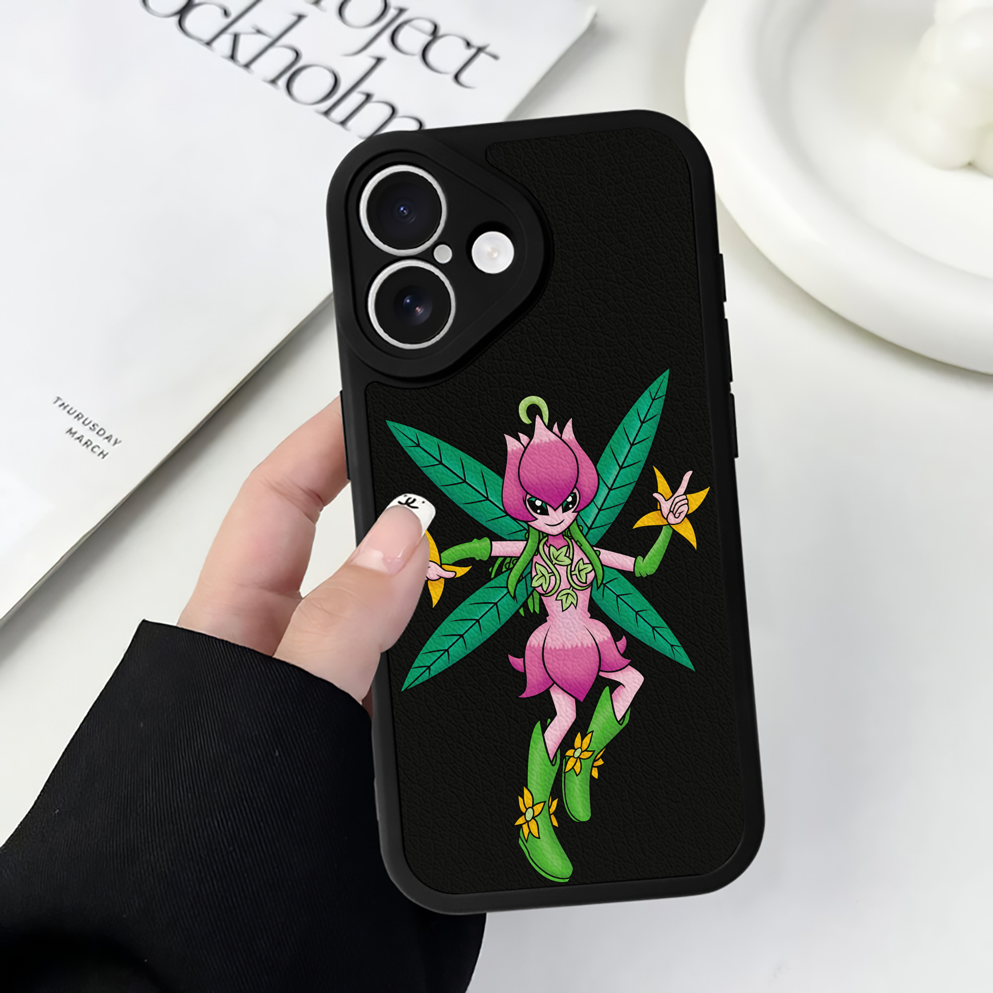 （画像用） Digimon デジタルモンスター/デジモン 【iPhone 16シリーズ対応】シリコンスマホケース（レザー調） 材質：シリコン